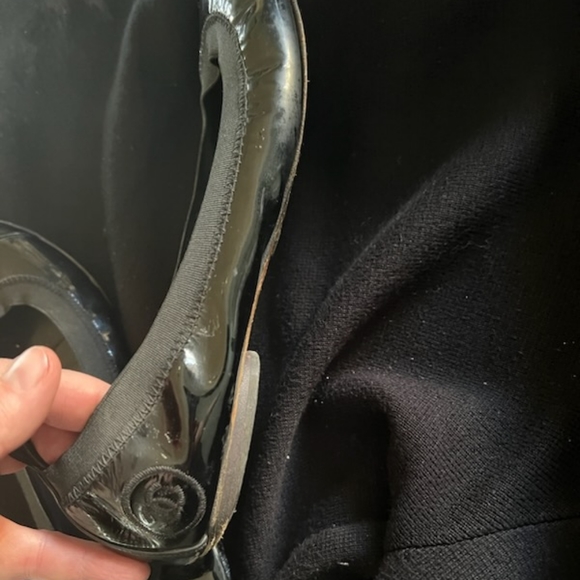 Chanel Interlocking Spirit Patent Ballet Flat - Picture 4 of 4